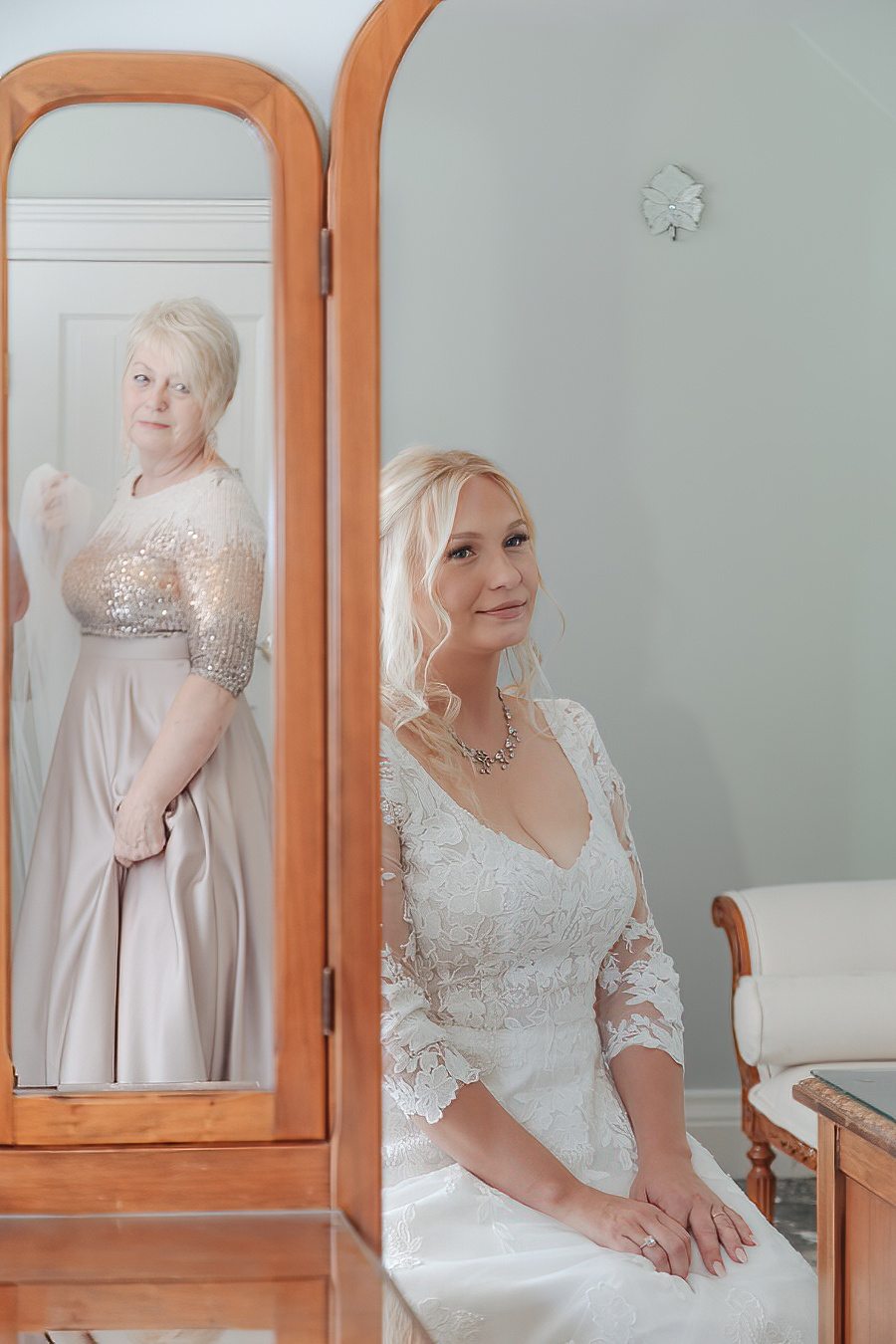 Wedding photography by Mike Mala