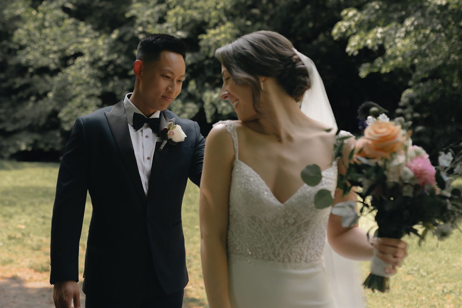 Wedding photography by Mike Mala